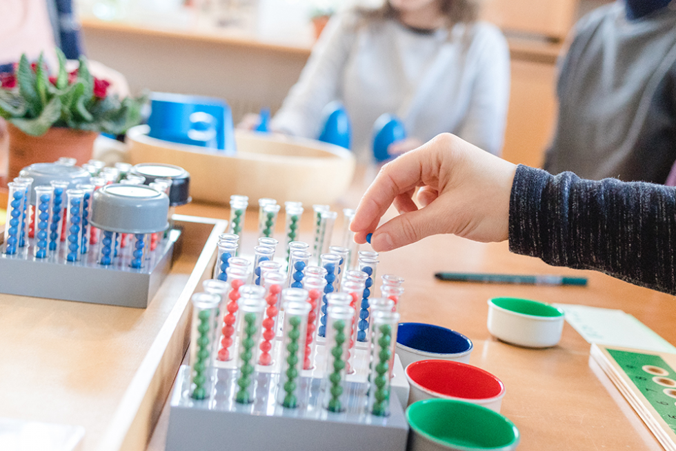 Anmeldung zum Intensivseminar - MONTESSORI.AT
